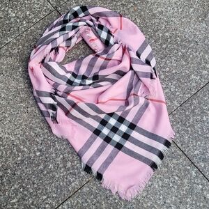 Burberry scarf